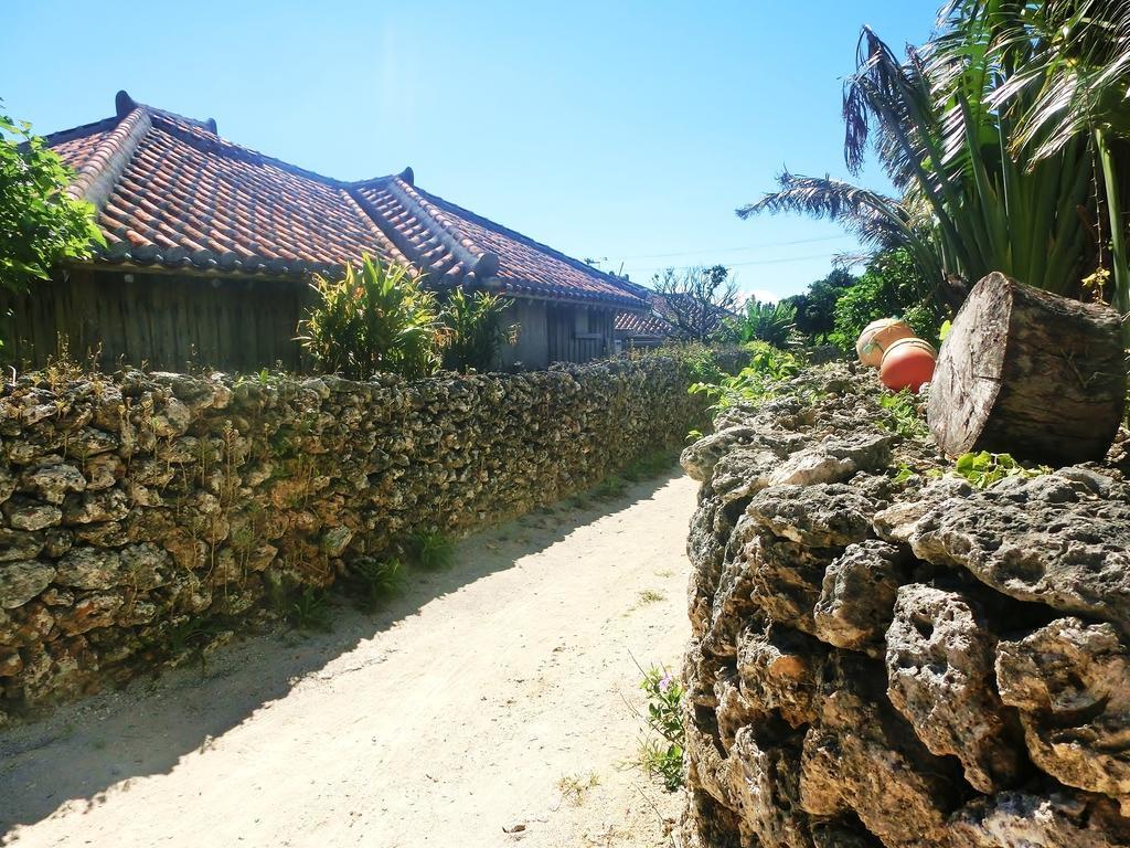 Taketomijima Guesthouse And Je Taime Εξωτερικό φωτογραφία